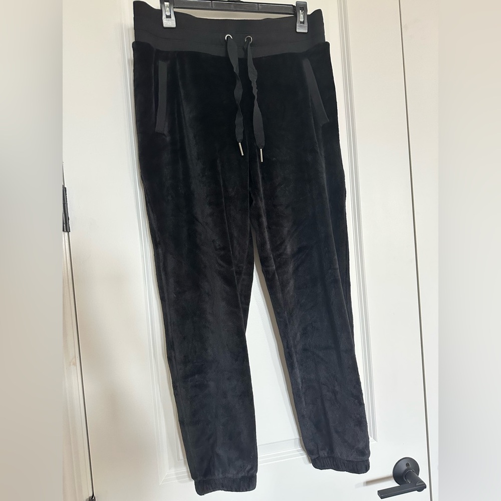Athleta Black Double Cozy Karma Joggers